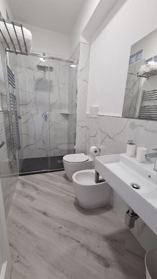 Alberira Apartments ปาแลร์โม ภายนอก รูปภาพ